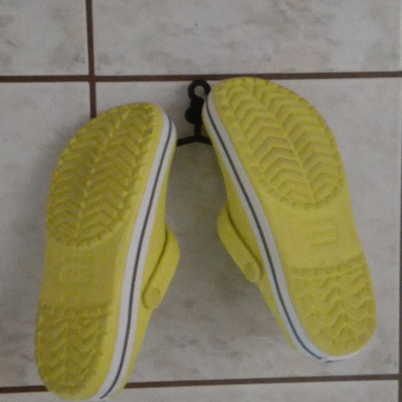 Crocs - Picture 2 of 2
